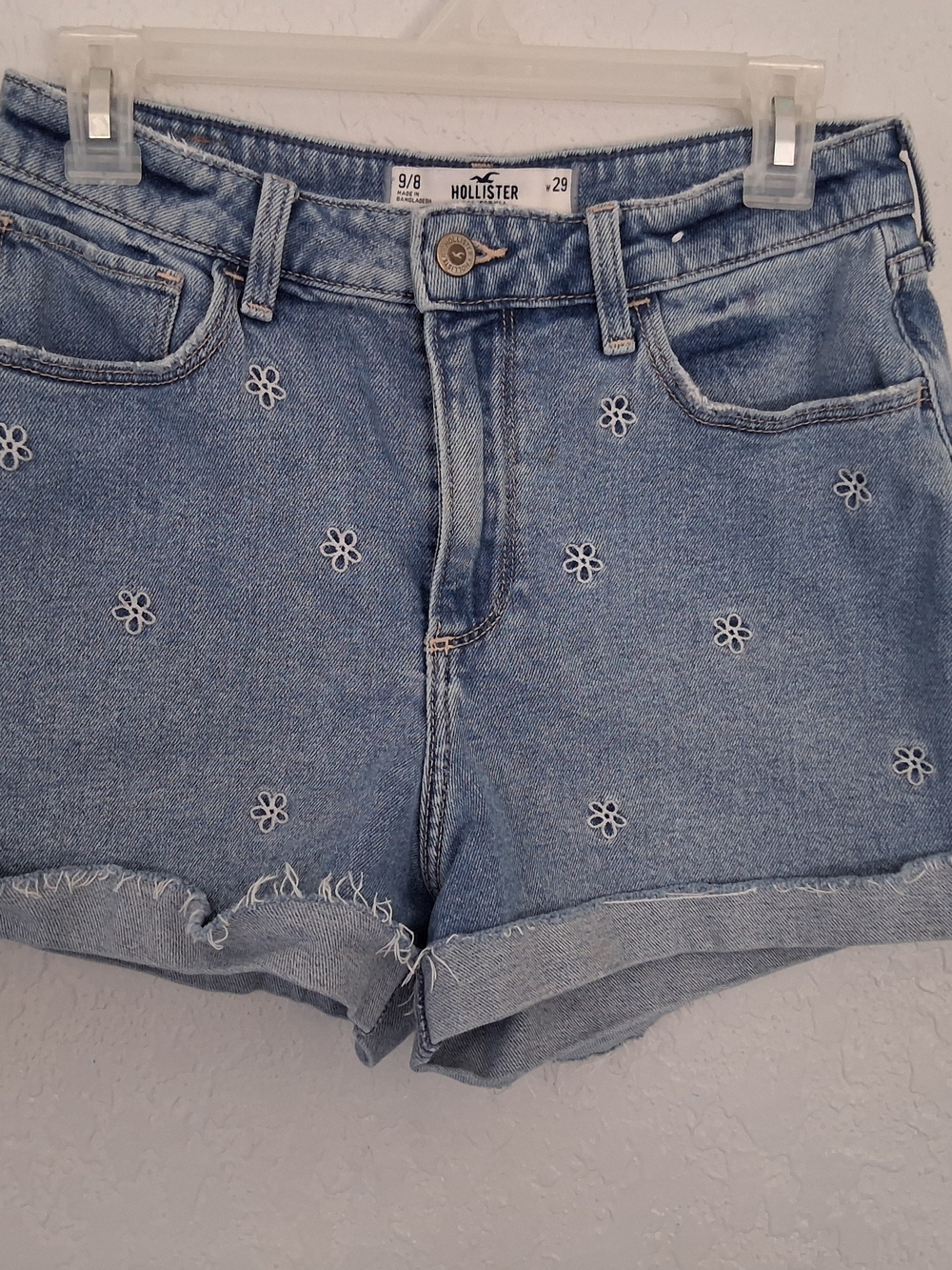 Hollister Curvy Ultra High-Rise Mom Shorts Womens 9/8 W29 Floral Daisy